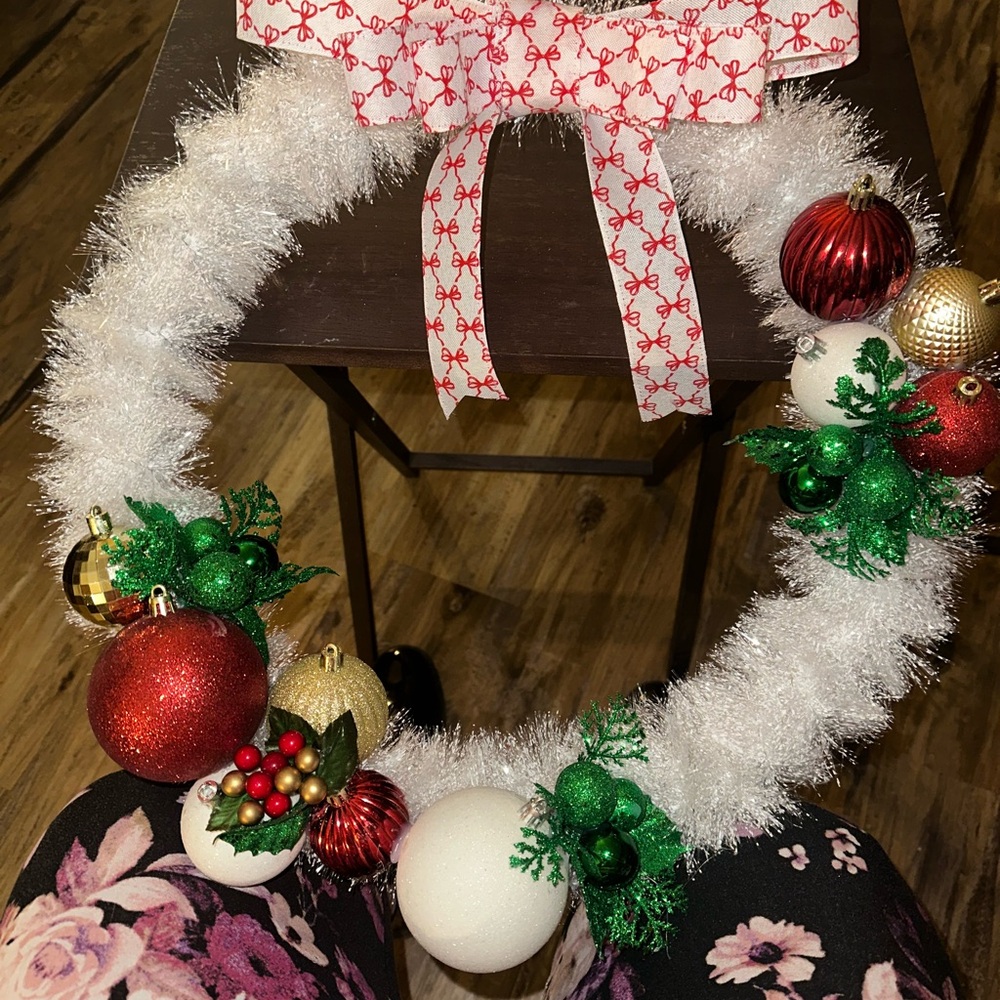 Festive Holiday Wreath with Red and Green Accents